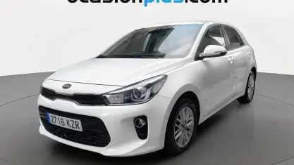 Usado Kia Rio 101 CV (74 kW) 2019 Blanco Utilitario