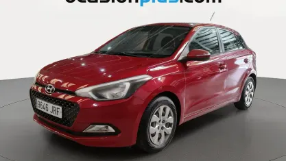Usado Hyundai i20 84 CV (61 kW) 2016 Rojo Utilitario