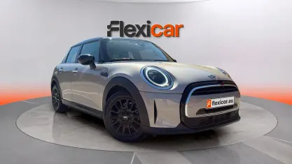 Usado Mini Cooper 136 CV (100 kW) 2024 Gris Utilitario