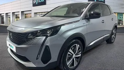 Gris Usado 2023 Peugeot 3008 Allure SUV | 24.970 € (Buen precio)
