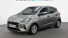Gris Usado 2022 Hyundai i10 Utilitario | 10.900 € (Precio justo)