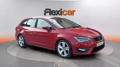 Käytetty Seat Leon ST FR 150 HP (110 kW) 2016 Punainen Farmari