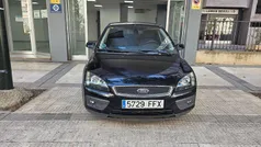 Negro Usado 2006 Ford Focus Sport Utilitario | 5950 € (Precio justo)