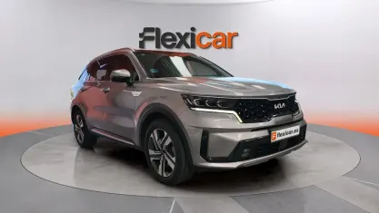 Usado Kia Sorento Plus 230 CV (169 kW) 2024 Negro SUV