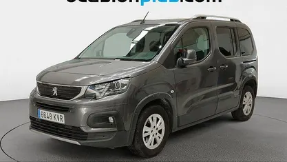 Usado Peugeot Rifter Allure 131 CV (96 kW) 2019 Gris Monovolumen