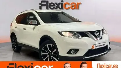 Usado Nissan X-Trail Tekna 131 CV (96 kW) 2017 Blanco SUV
