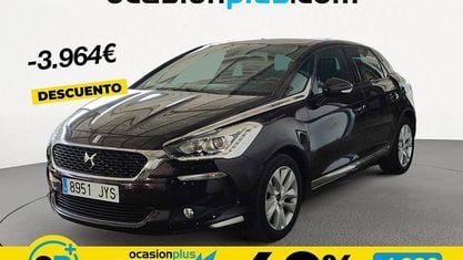Käytetty DS Automobiles DS5 120 HP (88 kW) 2017 Musta Viistoperä