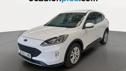 Usado Ford Kuga Trend 120 HP (88 kW) 2022 Branco SUV