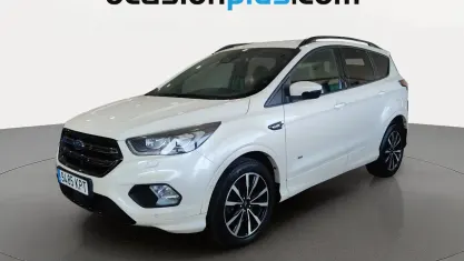 Usado Ford Kuga ST-Line 180 CV (132 kW) 2018 Blanco SUV