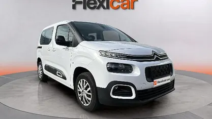 Usado Citroën Berlingo Feel 102 CV (75 kW) 2023 Monovolumen