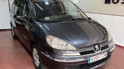 Usado Peugeot 807 Premium 136 CV (100 kW) 2008 Monovolumen