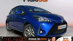 Azul Usado 2018 Toyota Yaris Hybrid Active Utilitario | 12.490 € (Buen precio)