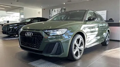 Verde distrito Nuevo 2025 Audi A1 Sportback Premium Utilitario | 30.062 € (Precio justo)