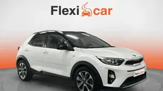 Usado 2018 Kia Stonic SUV | 12.390 € (Precio justo)