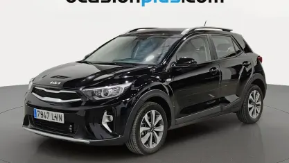 Usado Kia Stonic 100 HP (73 kW) 2021 SUV
