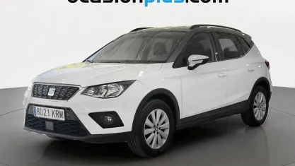 Usado Seat Arona Ecomotive 95 CV (69 kW) 2018 Blanco SUV