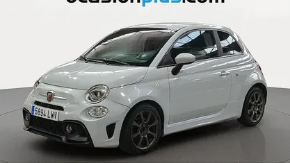 Usado Abarth 595 145 CV (106 kW) 2022 Gris Utilitario