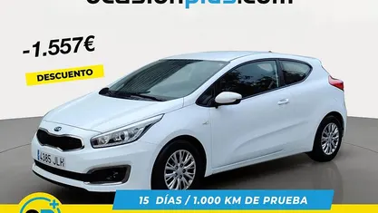Usado Kia Ceed 101 CV (74 kW) 2016 Blanco Utilitario