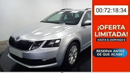 Gris Usado 2018 Skoda Octavia Ambition Familiar | 13.890 € (Precio justo)