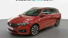 Rojo Usado 2018 Fiat Tipo Lounge Familiar | 8173 € (Precio justo)