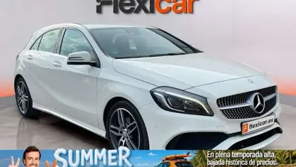 Usado Mercedes A200 AMG line 136 CV (100 kW) 2017 Blanco Utilitario