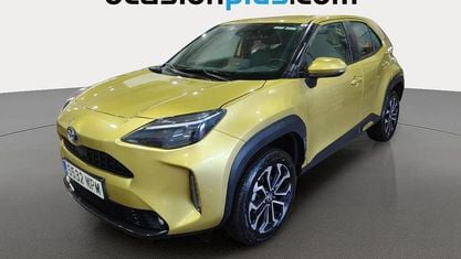 Usado Toyota Yaris Cross Active 116 CV (85 kW) 2024 Oro SUV