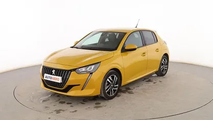 Usado Peugeot 208 Allure 101 CV (74 kW) 2020 Utilitario