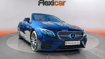 Usado Mercedes E400 333 CV (244 kW) 2018 Azul Descapotable