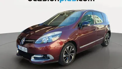 Usado Renault Scenic E-Tech Bose Edition 110 CV (80 kW) 2015 Rojo Utilitario