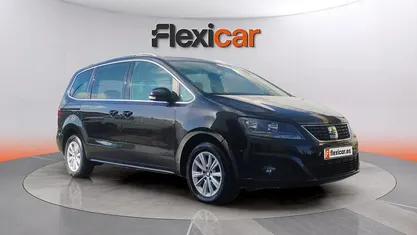 Usado Seat Alhambra 150 CV (110 kW) 2019 Negro Monovolumen