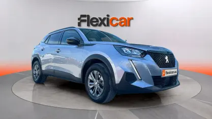 Begagnad Peugeot 2008 Allure 131 HK (96 kW) 2022 Grå SUV