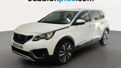 Usado Peugeot 5008 Allure 130 CV (95 kW) 2018 Blanco SUV