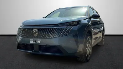 Usado Peugeot 5008 Allure 145 CV (106 kW) 2025 Monovolumen
