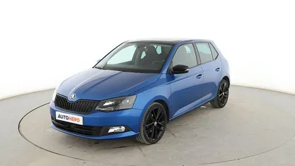 Usado Skoda Fabia 90 CV (66 kW) 2018 Azul Berlina