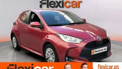 Usado Toyota Yaris Hybrid Active 116 CV (85 kW) 2023 Utilitario