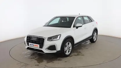 Blanco Usado 2021 Audi Q2 Advanced SUV | 25.399 € (Precio justo)