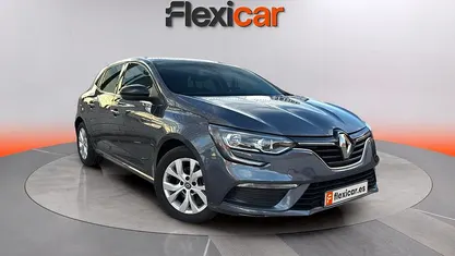 Usado Renault Mégane IV Business 140 CV (102 kW) 2020 Gris Utilitario