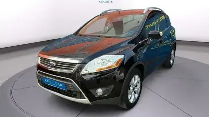 Usado Ford Kuga Titanium 136 CV (100 kW) 2010 Negro SUV