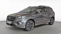 Gris Usado 2018 Ford Kuga ST-Line SUV | 14.455 € (Buen precio)