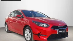Rojo Nuevo 2024 Kia Ceed Berlina | 24.490 € (Precio justo)