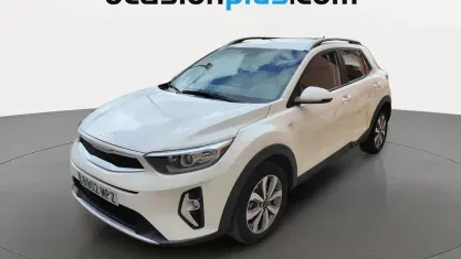 Begagnad Kia Stonic 101 HK (74 kW) 2024 Vit SUV