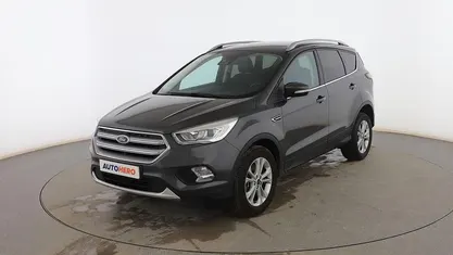 Gris Usado 2018 Ford Kuga Titanium SUV | 15.299 € (Precio justo)