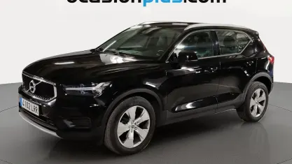 Usado Volvo XC40 Momentum 163 CV (119 kW) 2021 Negro SUV