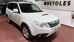 Blanco Usado 2010 Subaru Forester Sport SUV | 6250 € (Precio justo)