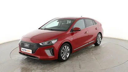 Usado Hyundai Ioniq Style 141 CV (103 kW) 2018 Rojo Utilitario