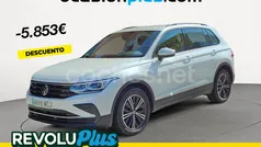 Blanco Usado 2022 VW Tiguan Life SUV | 24.900 € (Super precio)