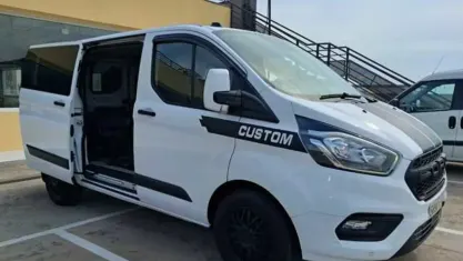 Usado Ford Transit Custom Trend 170 CV (125 kW) 2019 Familiar