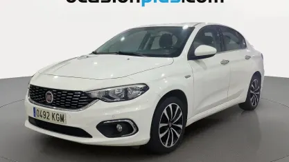 Usado Fiat Tipo Lounge 95 CV (69 kW) 2017 Blanco Berlina
