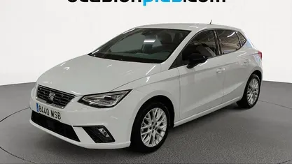 Usado Seat Ibiza FR 116 CV (85 kW) 2024 Utilitario