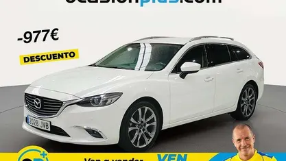 Usado Mazda 6 Luxury 150 CV (110 kW) 2016 Blanco Familiar